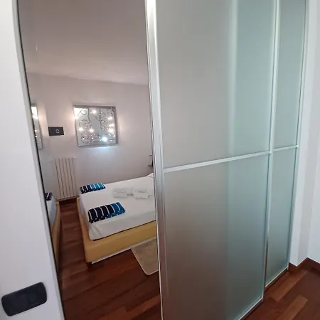 Promenade Luxury View Апартаменты Сарнико